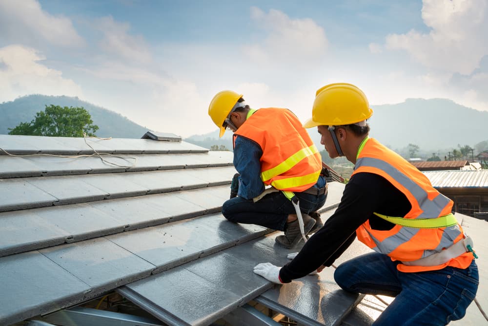 roof repair in Pleasanton TX